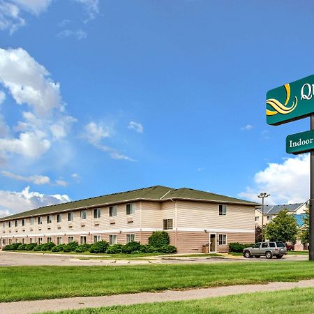 Quality Inn & Suites Mankato Buitenkant foto