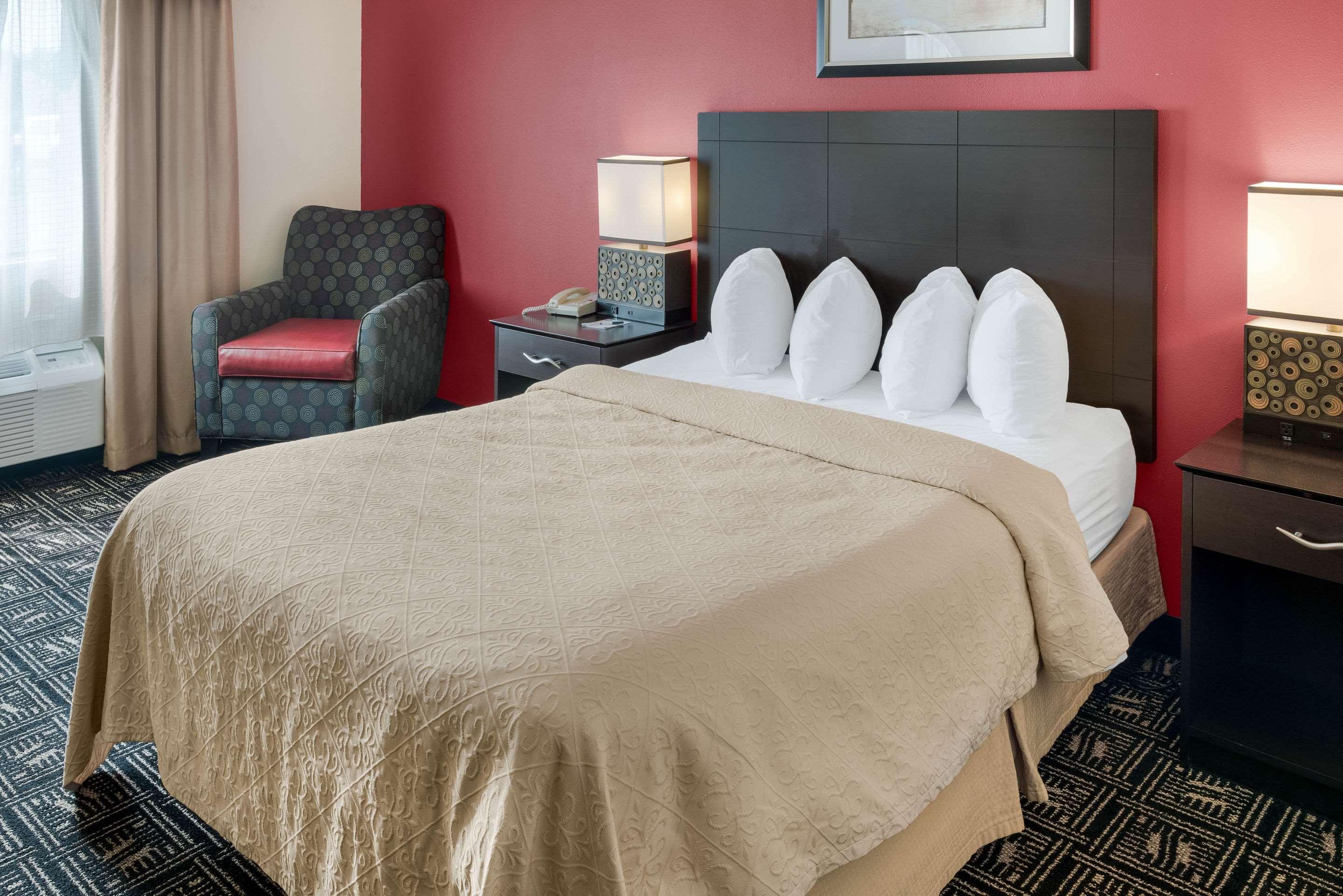 Quality Inn & Suites Mankato Buitenkant foto