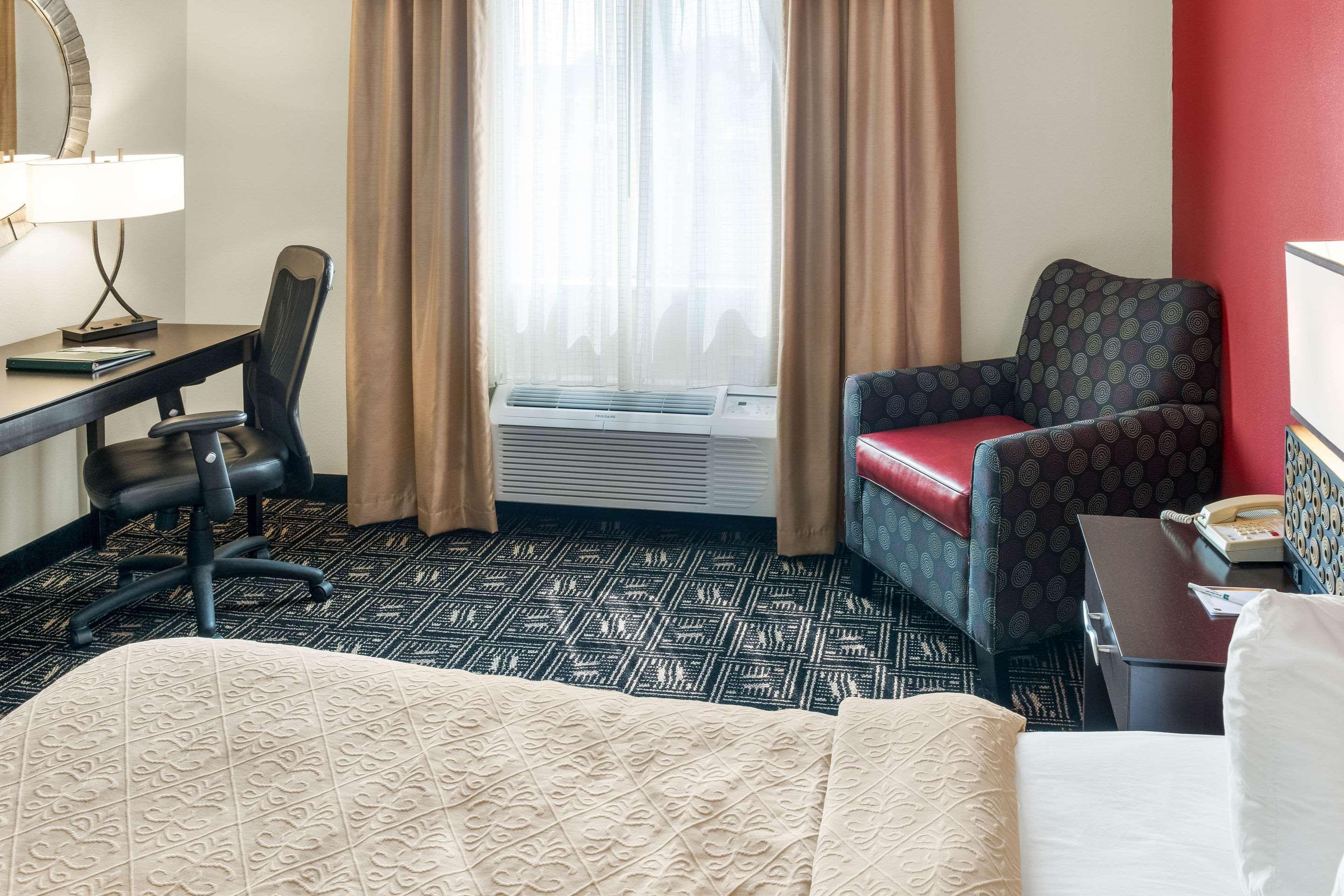 Quality Inn & Suites Mankato Buitenkant foto